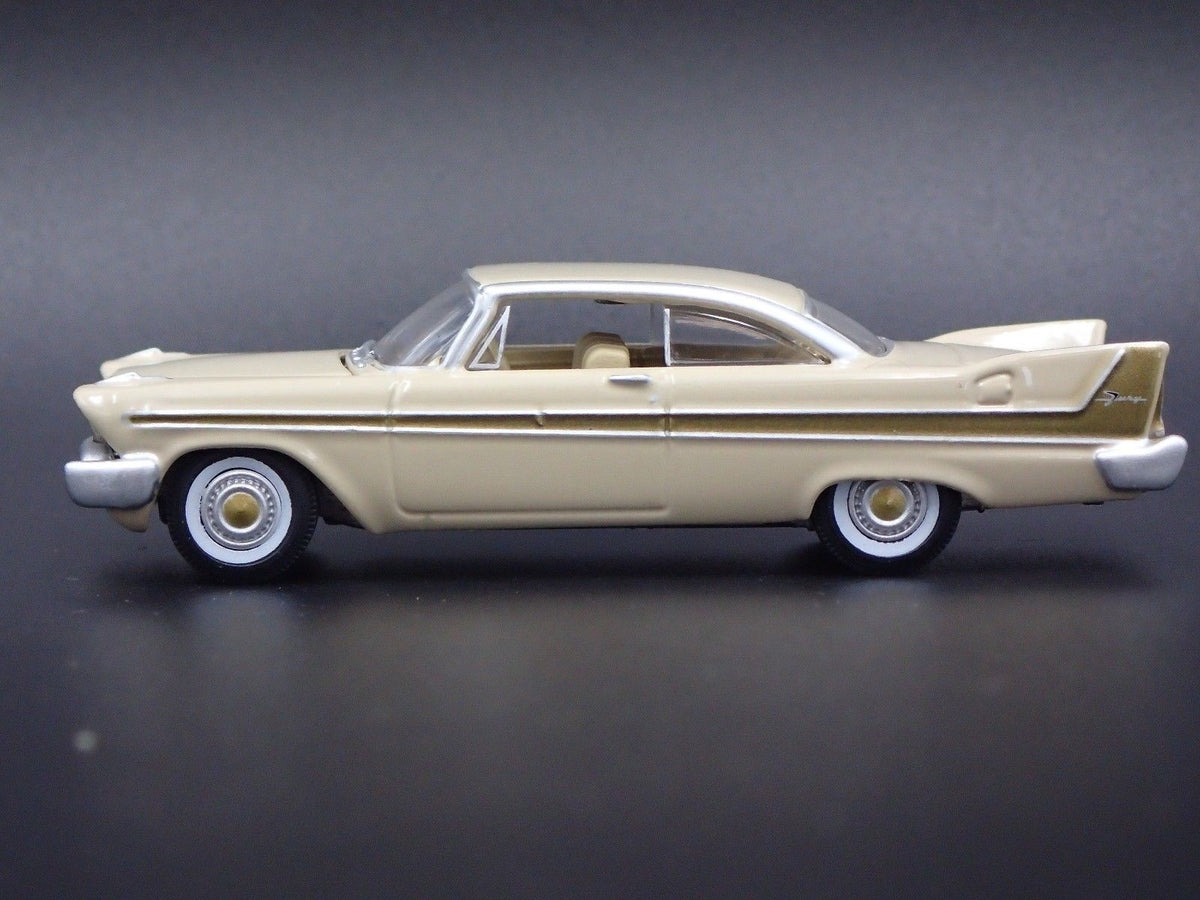 1958 58 PLYMOUTH FURY RARE 1/64 SCALE COLLECTIBLE DIORAMA DIECAST MODEL CAR-Burning Rubber Toy Company