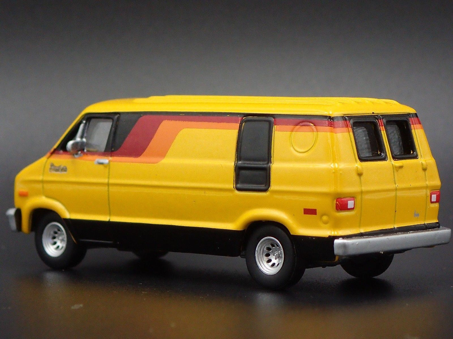 1976 76 DODGE B100 VAN YELLOW 1/64 SCALE COLLECTIBLE DIORAMA DIECAST MODEL CAR