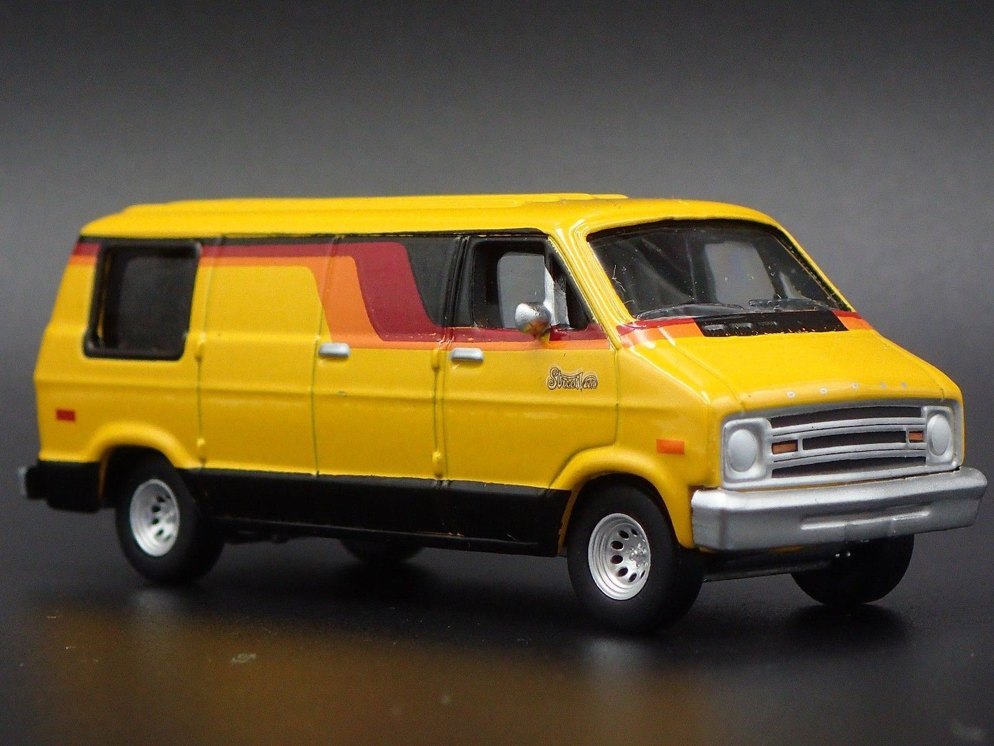 1976 76 DODGE B100 VAN YELLOW 1/64 SCALE COLLECTIBLE DIORAMA DIECAST MODEL CAR