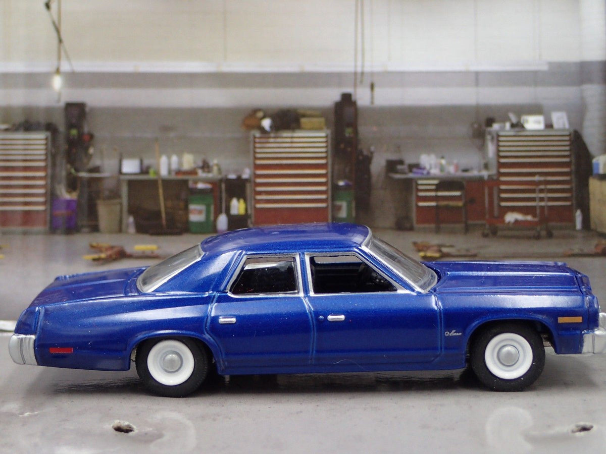 1975 DODGE MONACO 4 FOUR DOOR RARE 1/64 SCALE COLLECTIBLE DIECAST MODEL CAR-Burning Rubber Toy Company