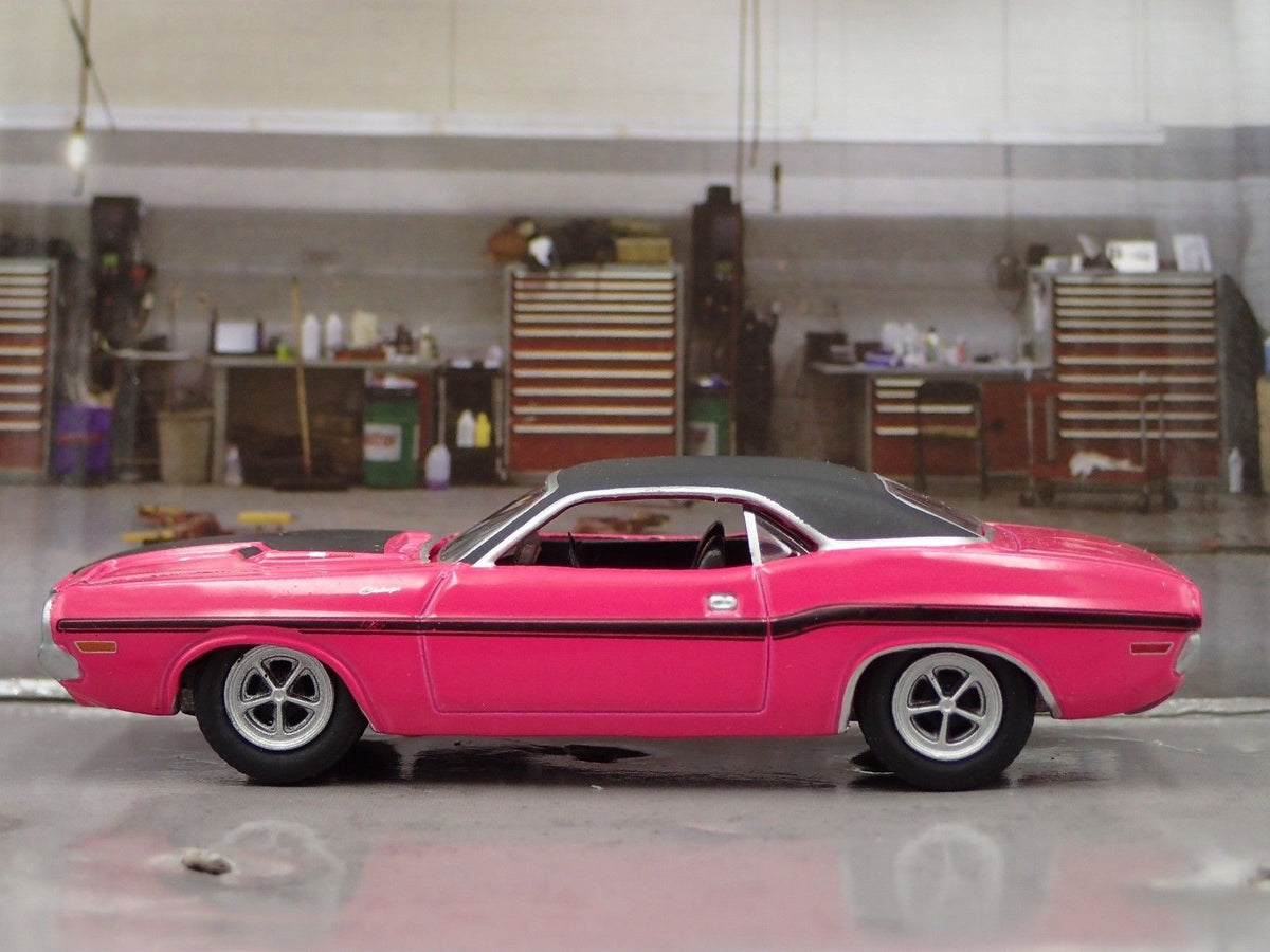 1970 70 DODGE CHALLENGER R/T RARE 1:64 SCALE COLLECTIBLE DIECAST MODEL CAR-Burning Rubber Toy Company