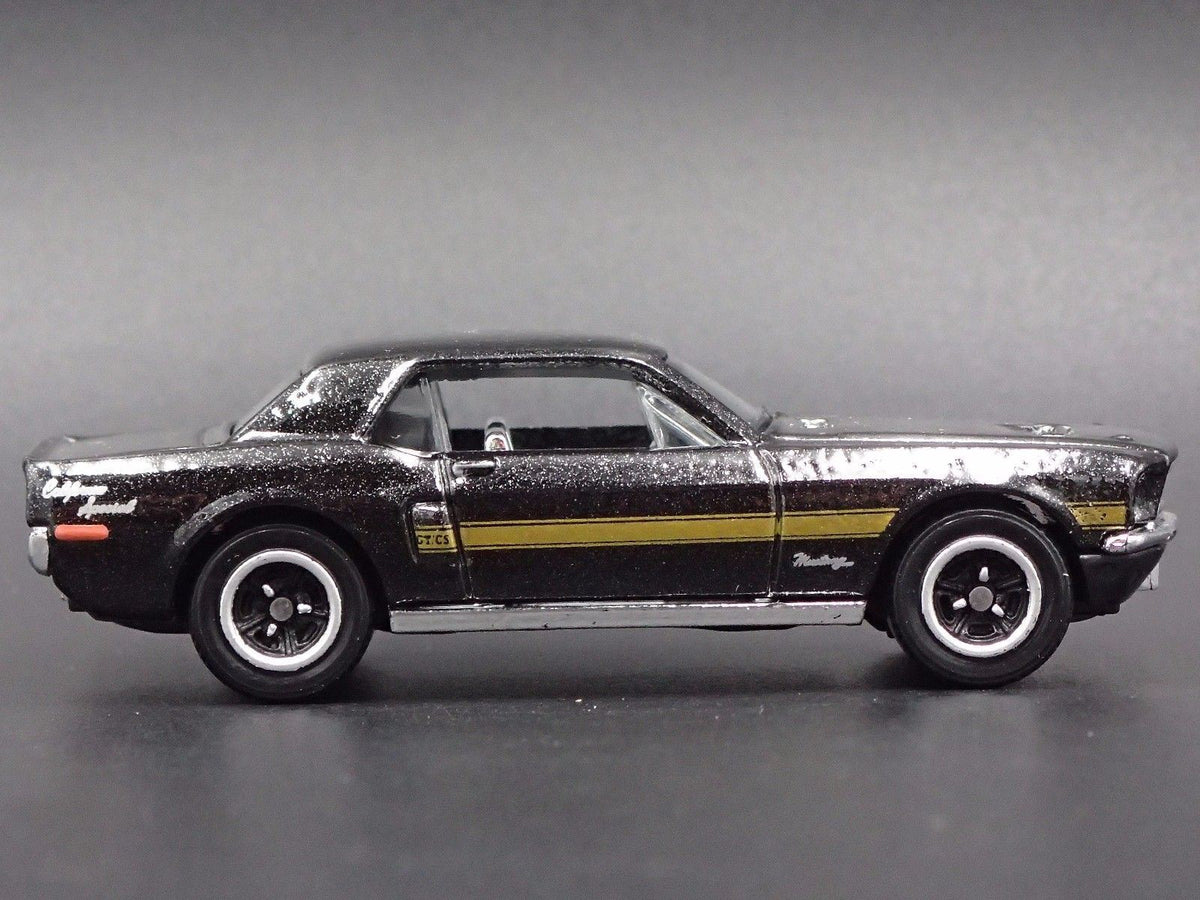 1968 68 FORD MUSTANG COUPE GTCS 1:64 SCALE COLLECTIBLE DIORAMA DIECAST MODEL CAR-Burning Rubber Toy Company