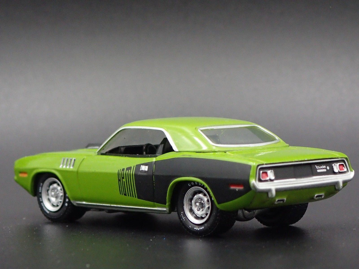 1971 PLYMOUTH HEMI CUDA RARE 1:64 LIMITED COLLECTIBLE DIORAMA DIECAST MODEL CAR-Burning Rubber Toy Company