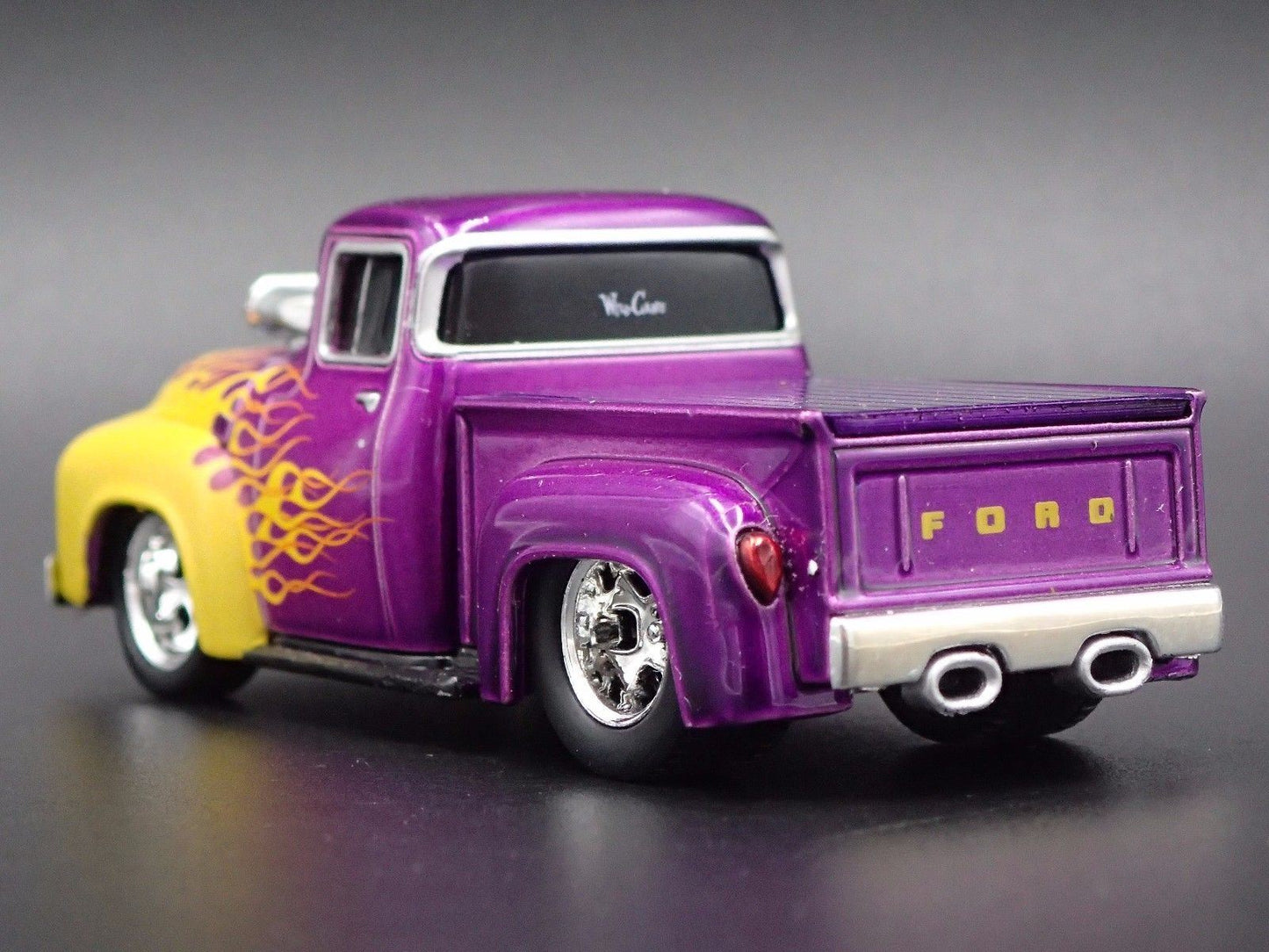 1956 56 FORD F100 PICKUP TRUCK 1:64 SCALE COLLECTIBLE DIORAMA DIECAST MODEL CAR