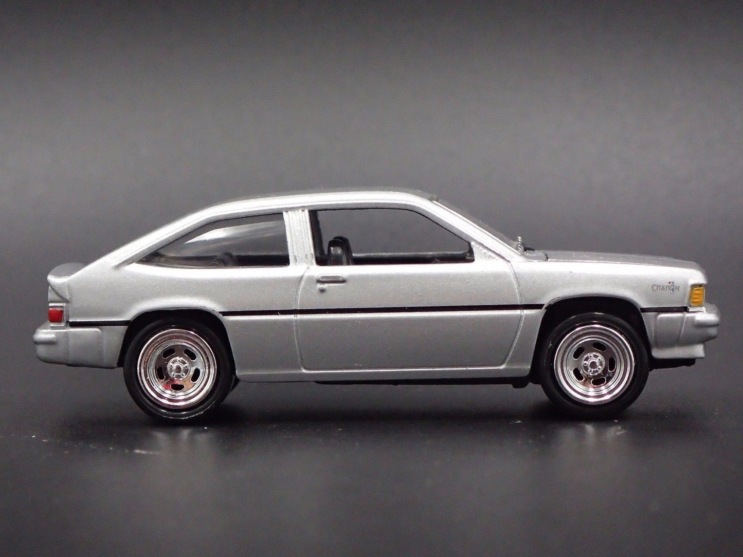 1981 81 CHEVY CHEVROLET CITATION SILVER 1:64 SCALE DIORAMA DIECAST MODEL CAR