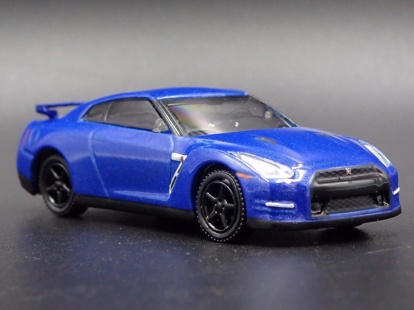 2007-2025 NISSAN GTR R35 SKYLINE RARE 1:64 COLLECTIBLE DIORAMA DIECAST MODEL CAR