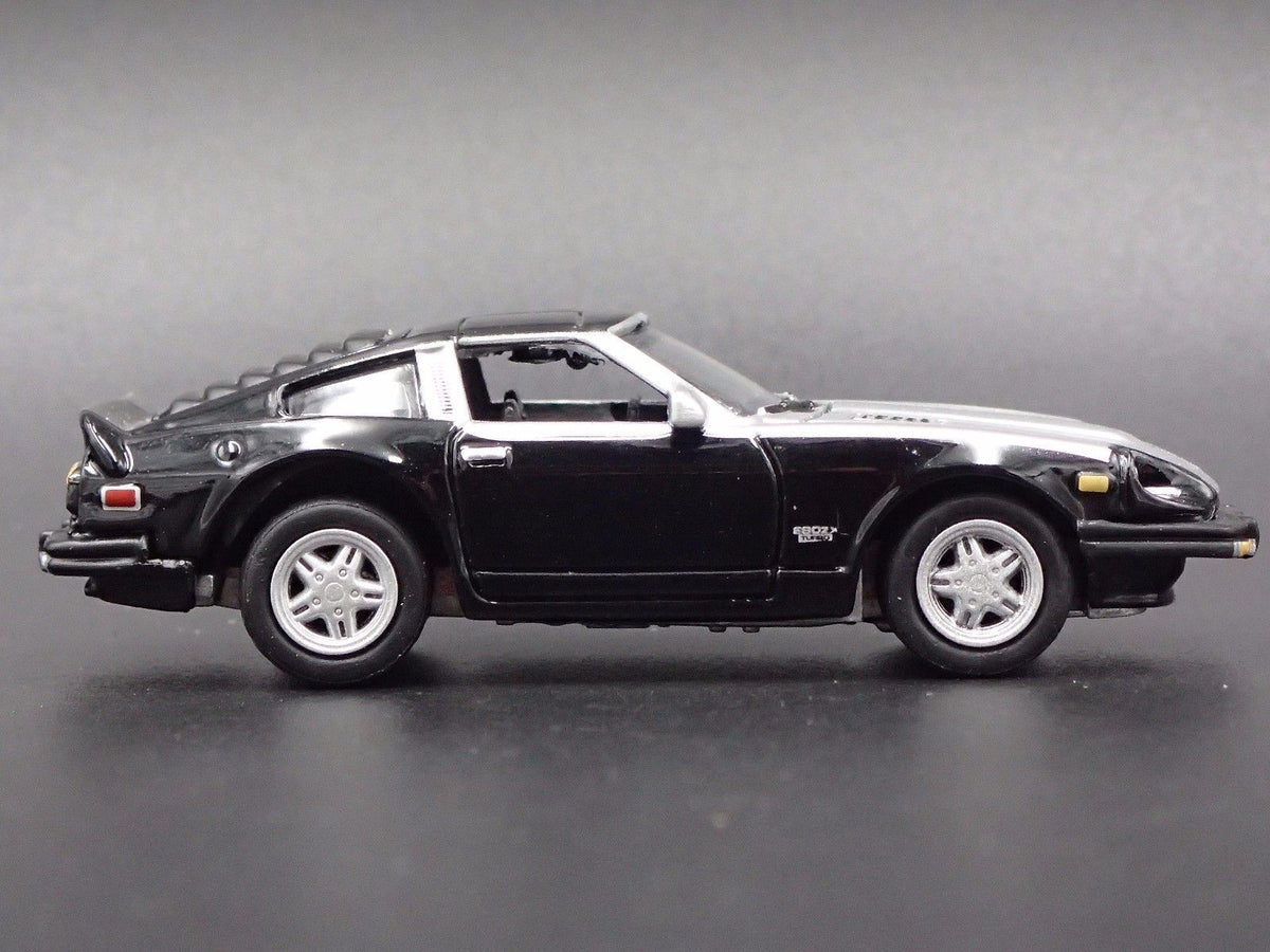 1981 81 DATSUN 280ZX TURBO RARE 1:64 SCALE COLLECTIBLE DIORAMA DIECAST MODEL CAR-Burning Rubber Toy Company