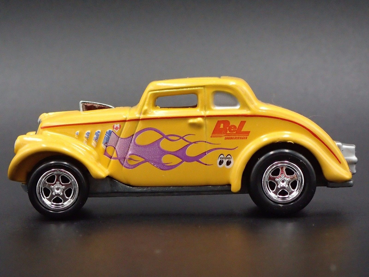 1933 33 WILLYS GASSER COUPE BEL ENGINE SERVICE NHRA 1:64 SCALE DIECAST MODEL CAR