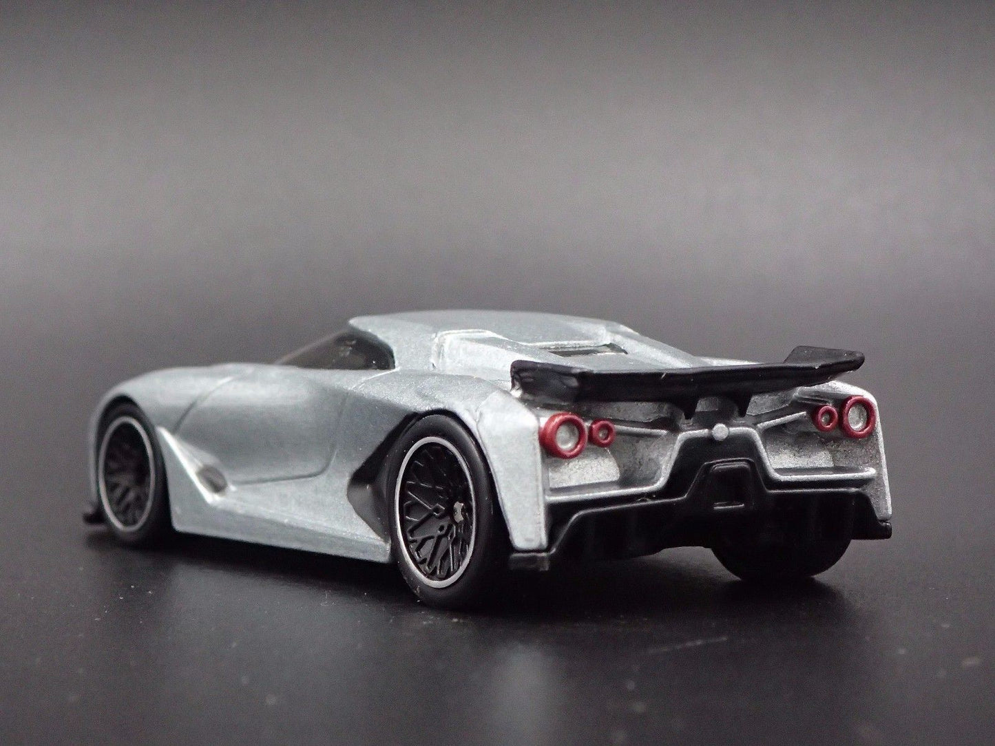 2020 NISSAN VISION GT CONCEPT GRAN TURISMO 1:64 SCALE DIROAMA DIECAST MODEL CAR