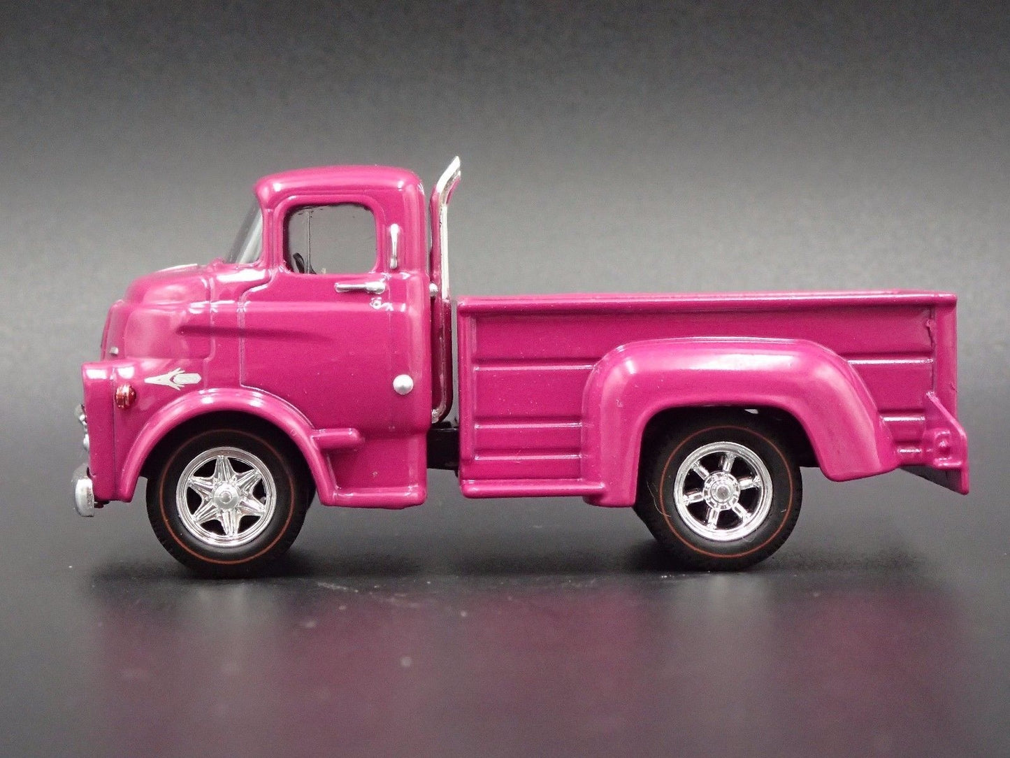 1957 57 DODGE COE PICKUP TRUCK 1:64 SALE COLLECTIBLE DIORAMA DIECAST MODEL CAR