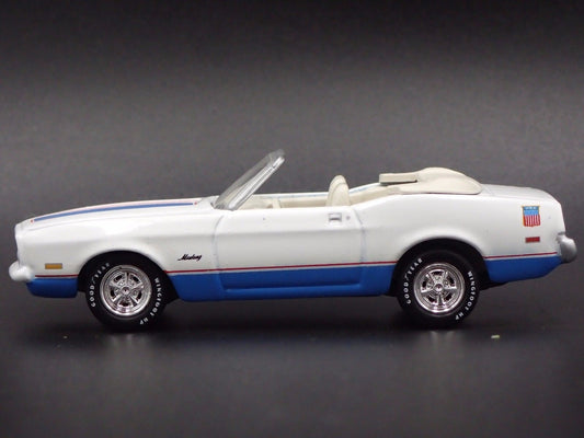 1972 FORD MUSTANG OLYMPIC SPIRIT CONVERTIBLE WHITE 1/64 SCALE DIECAST MODEL CAR