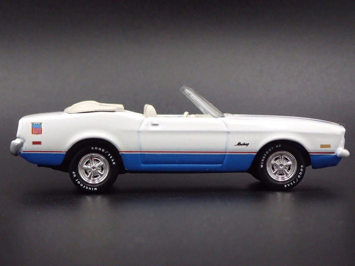 1972 FORD MUSTANG OLYMPIC SPIRIT CONVERTIBLE WHITE 1/64 SCALE DIECAST MODEL CAR
