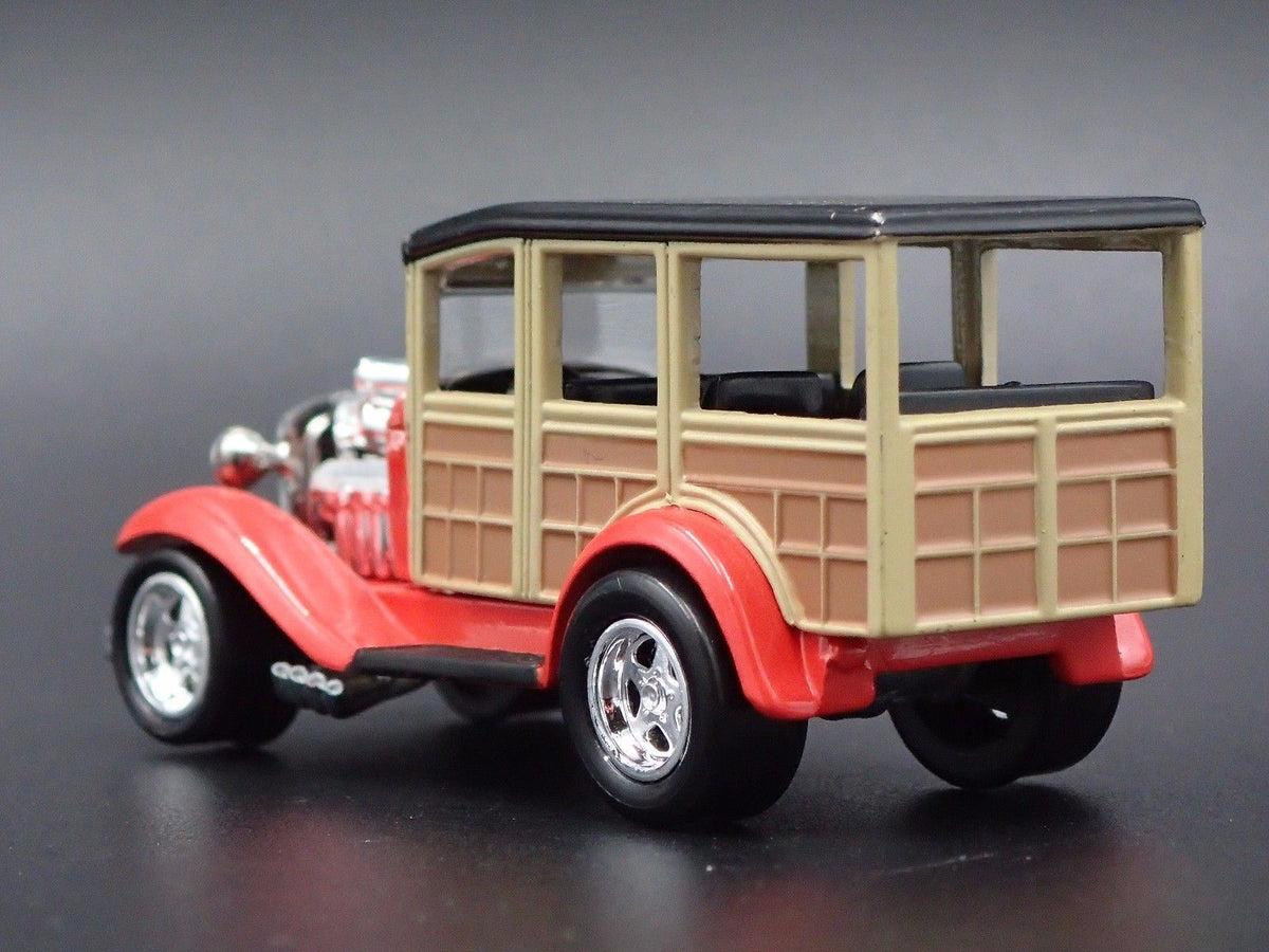1931 FORD MODEL A WOODY WAGON RARE 1:64 SCALE LIMTED DIORAMA DIECAST MODEL CAR-Burning Rubber Toy Company