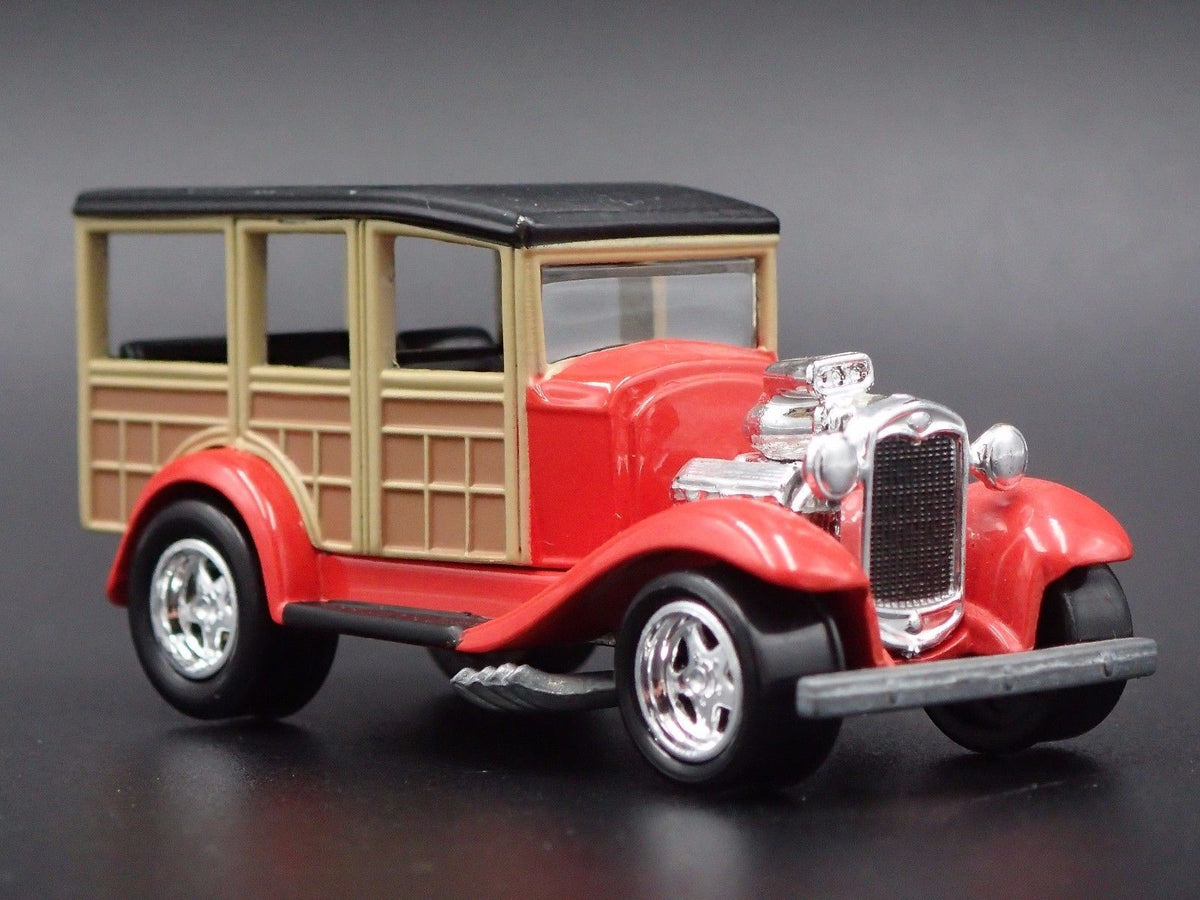 1931 FORD MODEL A WOODY WAGON RARE 1:64 SCALE LIMTED DIORAMA DIECAST MODEL CAR-Burning Rubber Toy Company