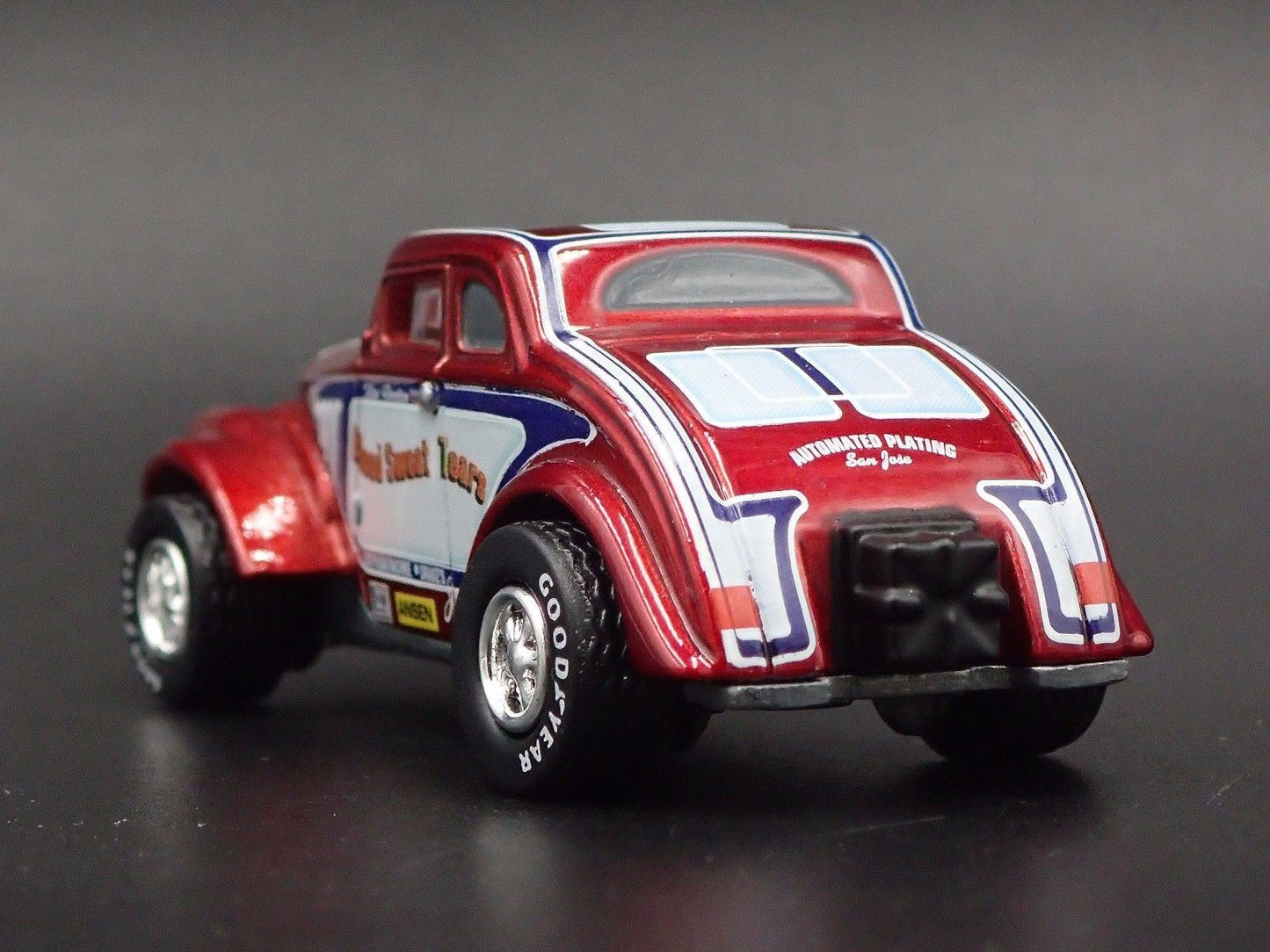 1933 33 WILLYS GASSER BLOOD SWEAT TEARS  1:64 SCALE DIORAMA DIECAST MODEL CAR