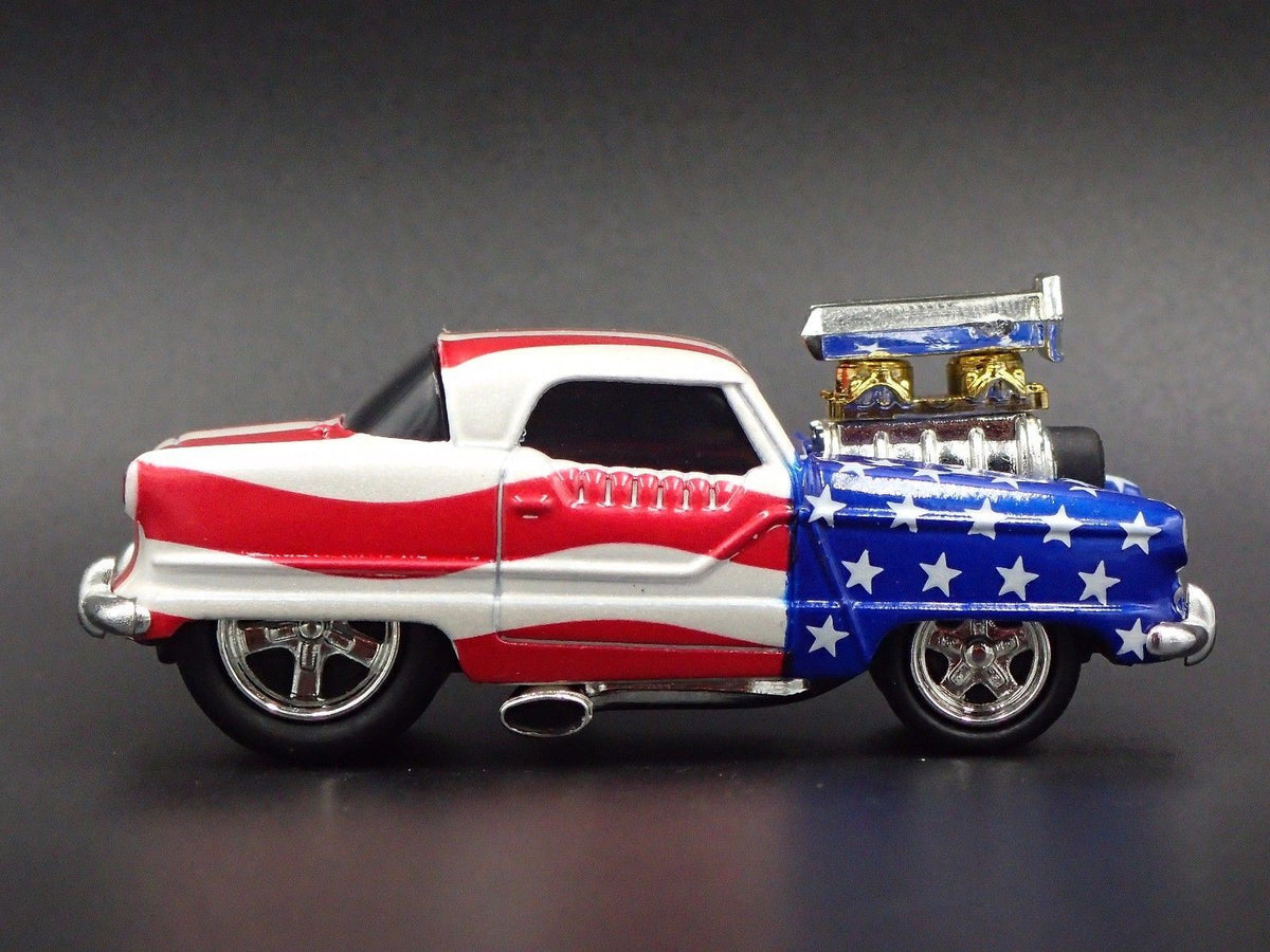 1954 AMC NASH METROPOLITAN USA FLAG RARE 1:64 COLLECTIBLE DIECAST MODEL CAR-Burning Rubber Toy Company