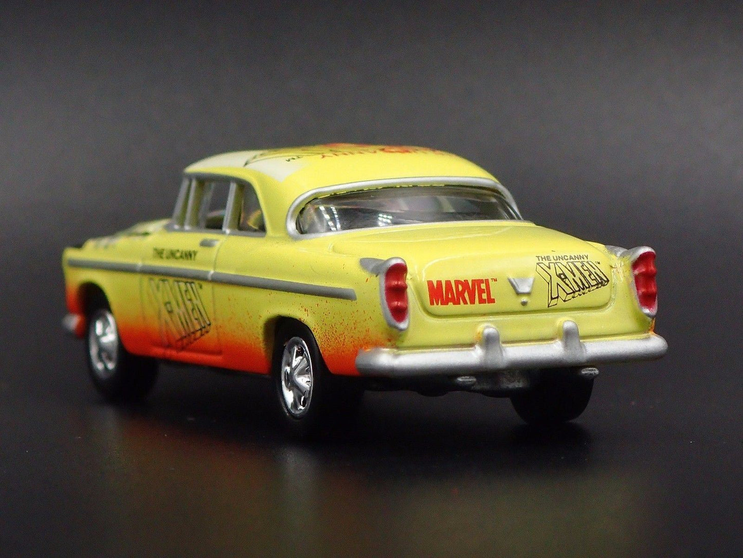 1955 55 CHRYSLER C300 THE UNCANNY X-MEN 1:64 SCALE COLLECTIBLE DIECAST MODEL CAR