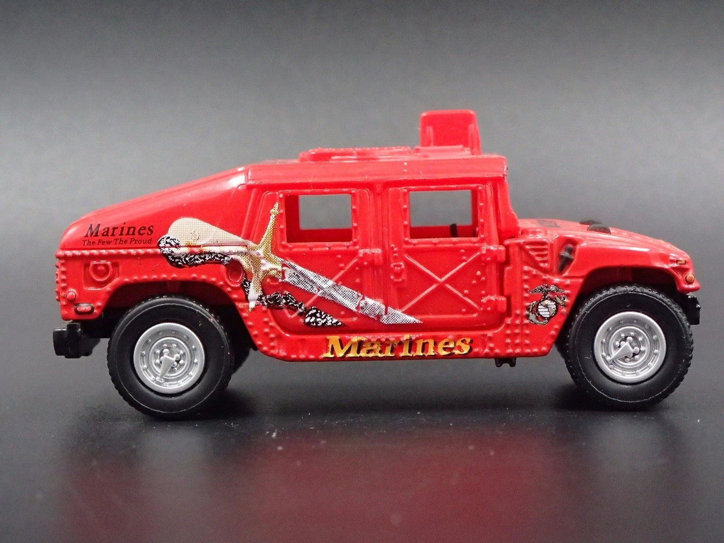 1992-2006 HUMMER H1 USA MARINES RED 1:64 SCALE  DIORAMA DIECAST MODEL CAR