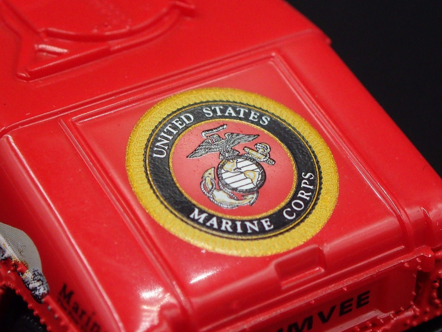 1992-2006 HUMMER H1 USA MARINES RED 1:64 SCALE  DIORAMA DIECAST MODEL CAR