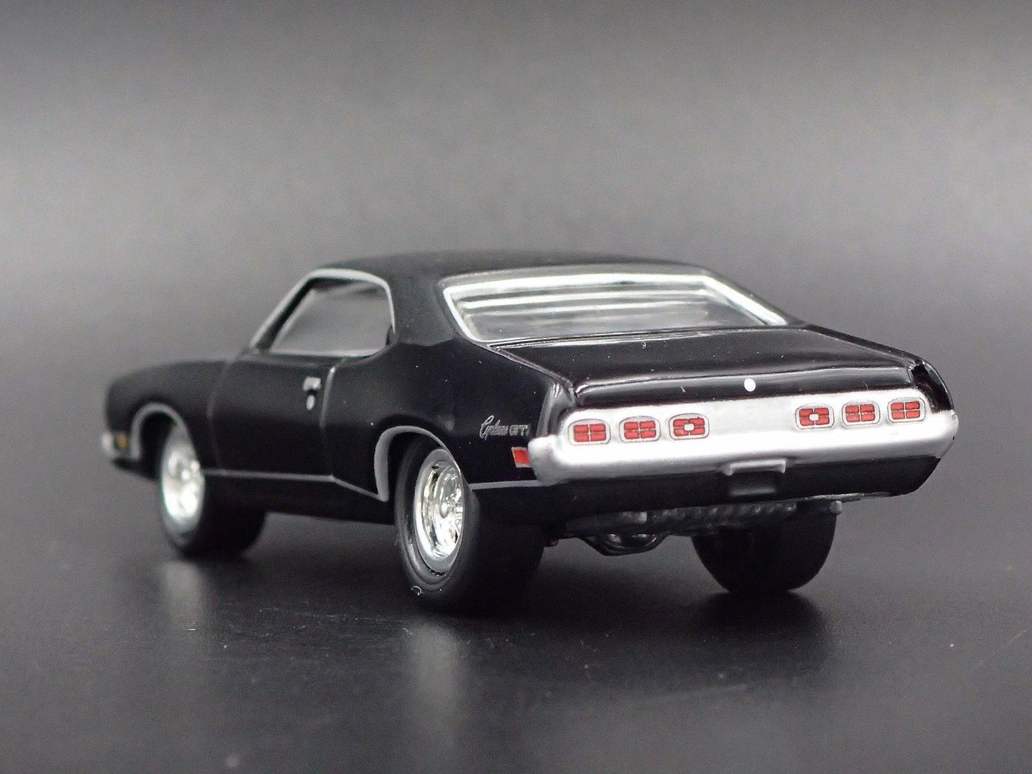 1970 70 MERCURY CYCLONE GT BLK 1:64 SCALE COLLECTIBLE DIORAMA DIECAST MODEL CAR