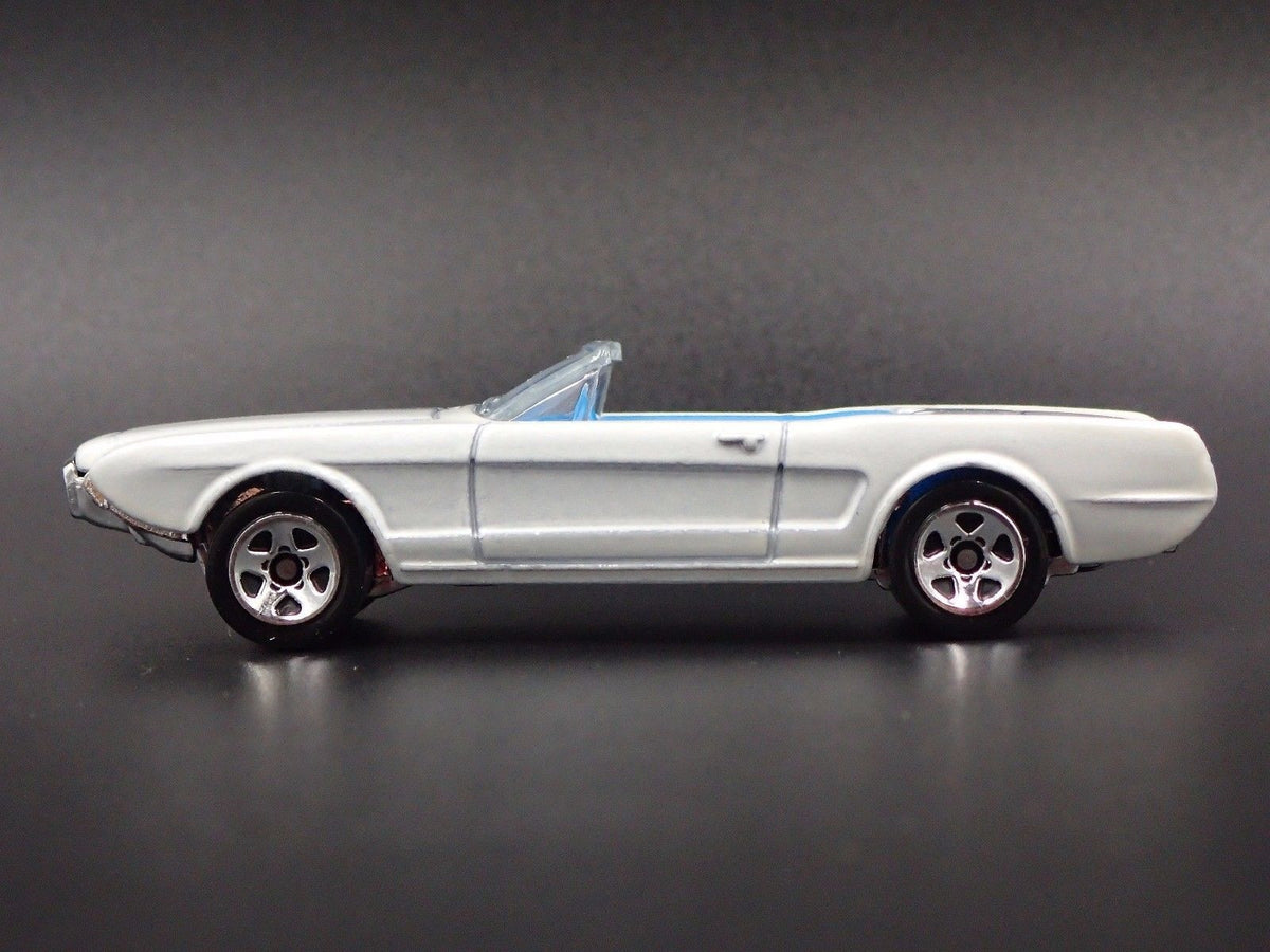 1963 63 FORD MUSTANG II CONCEPT 1:64 SCALE COLLECTIBLE DIORAMA DIECAST MODEL CAR-Burning Rubber Toy Company