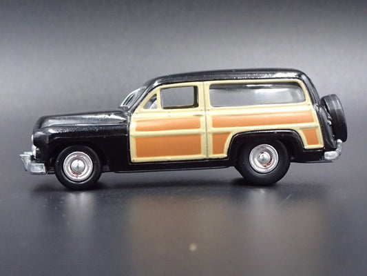 1950 50 MERCURY WOODY WAGON MOD SQUAD TV 1:64 SCALE DIORAMA DIECAST MODEL CAR