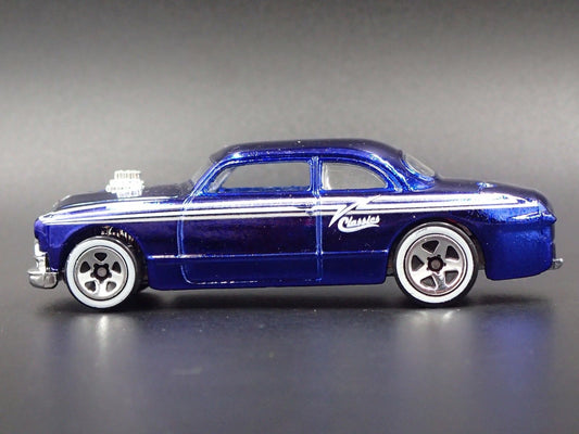 1949-1951 FORD SHOE BOX CLUB COUPE 1:64 SCALE LIMITED DIORAMA DIECAST MODEL CAR