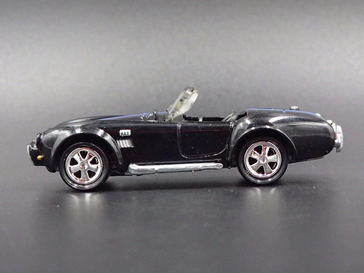 1965 65 SHELBY COBRA 427 S/C 1:64 SCALE COLLECTIBLE DIORAMA DIECAST MODEL CAR-Burning Rubber Toy Company