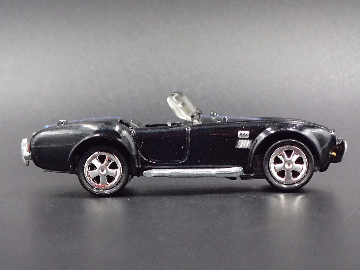 1965 65 SHELBY COBRA 427 S/C 1:64 SCALE COLLECTIBLE DIORAMA DIECAST MODEL CAR-Burning Rubber Toy Company