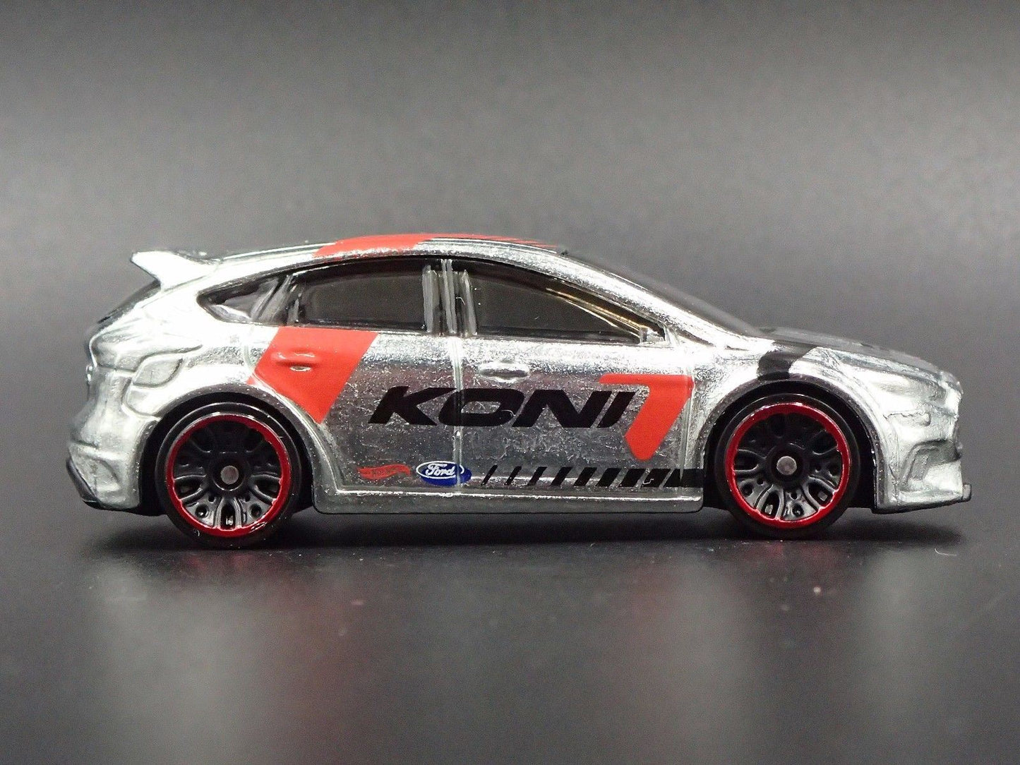 2011 - 2018 FORD FOCUS RS KONI SILVER 1:64 SCALE COLLECTIBLE DIECAST MODEL CAR