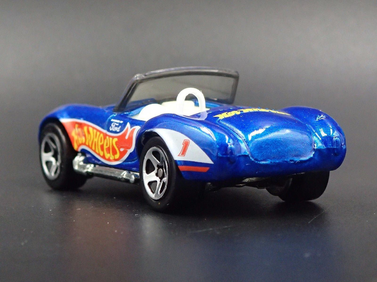 1965 65 SHELBY COBRA 427 S/C 1:64 SCALE COLLECTIBLE DIORAMA DIECAST MODEL CAR-Burning Rubber Toy Company