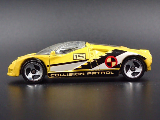1995 95 FORD GT90 PROTOTYPE CONCEPT CAR YELLOW 1:64 SCALE DIECAST MODEL CAR