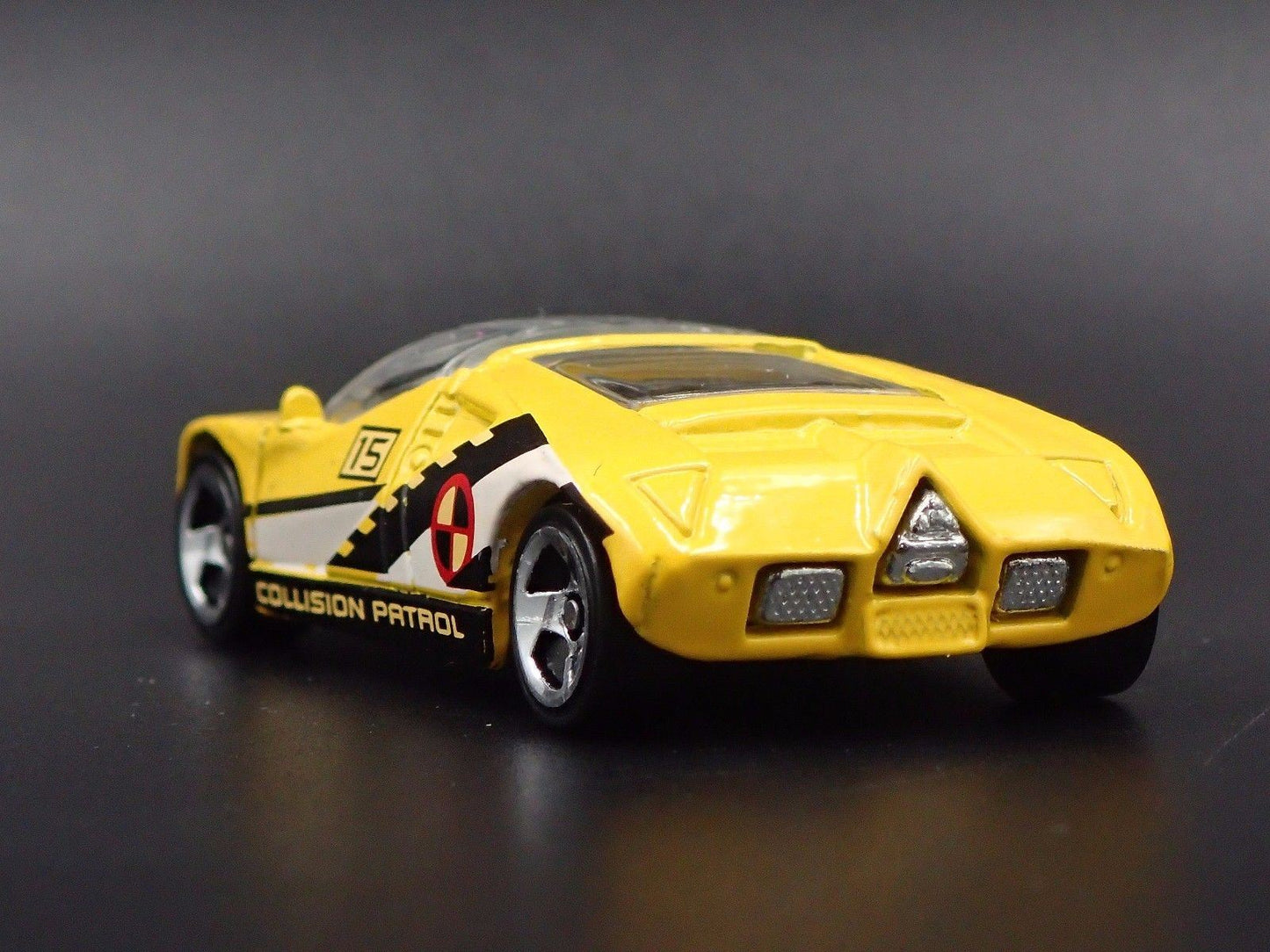 1995 95 FORD GT90 PROTOTYPE CONCEPT CAR YELLOW 1:64 SCALE DIECAST MODEL CAR