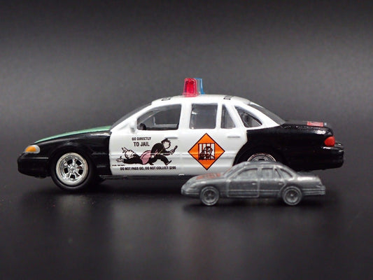 1997 97 FORD CROWN VICTORIA POLICE MONOPOLY CAR 1:64 SCALE DIECAST MODEL CAR
