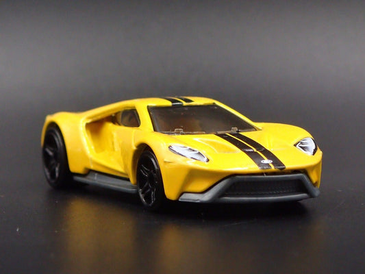 2017-2022 FORD GT SUPERCAR YELLOW RARE 1:64 SCALE COLLECTIBLE DIECAST MODEL CAR