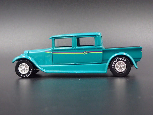 1929 FORD CREW CAB PICKUP TRUCK RARE 1:64 COLLECTIBLE DIORAMA DIECAST MODEL CAR-Burning Rubber Toy Company