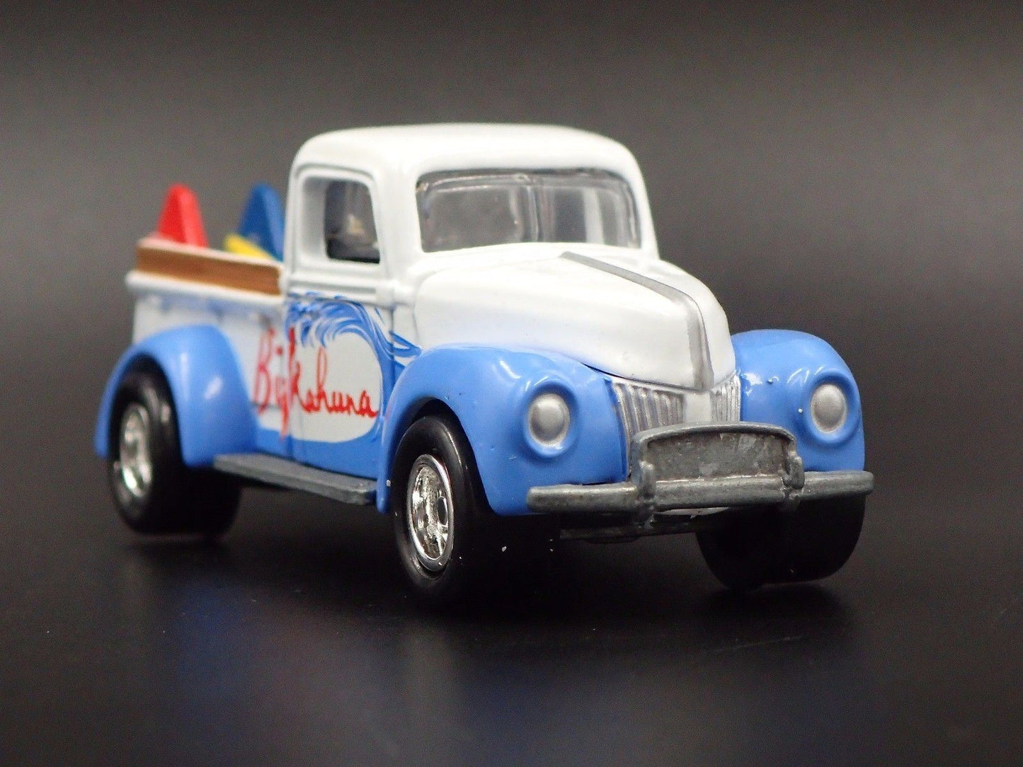1940 40 FORD PICKUP TRUCK SURFING RARE 1:64 SCALE DIORAMA DIECAST MODEL CAR