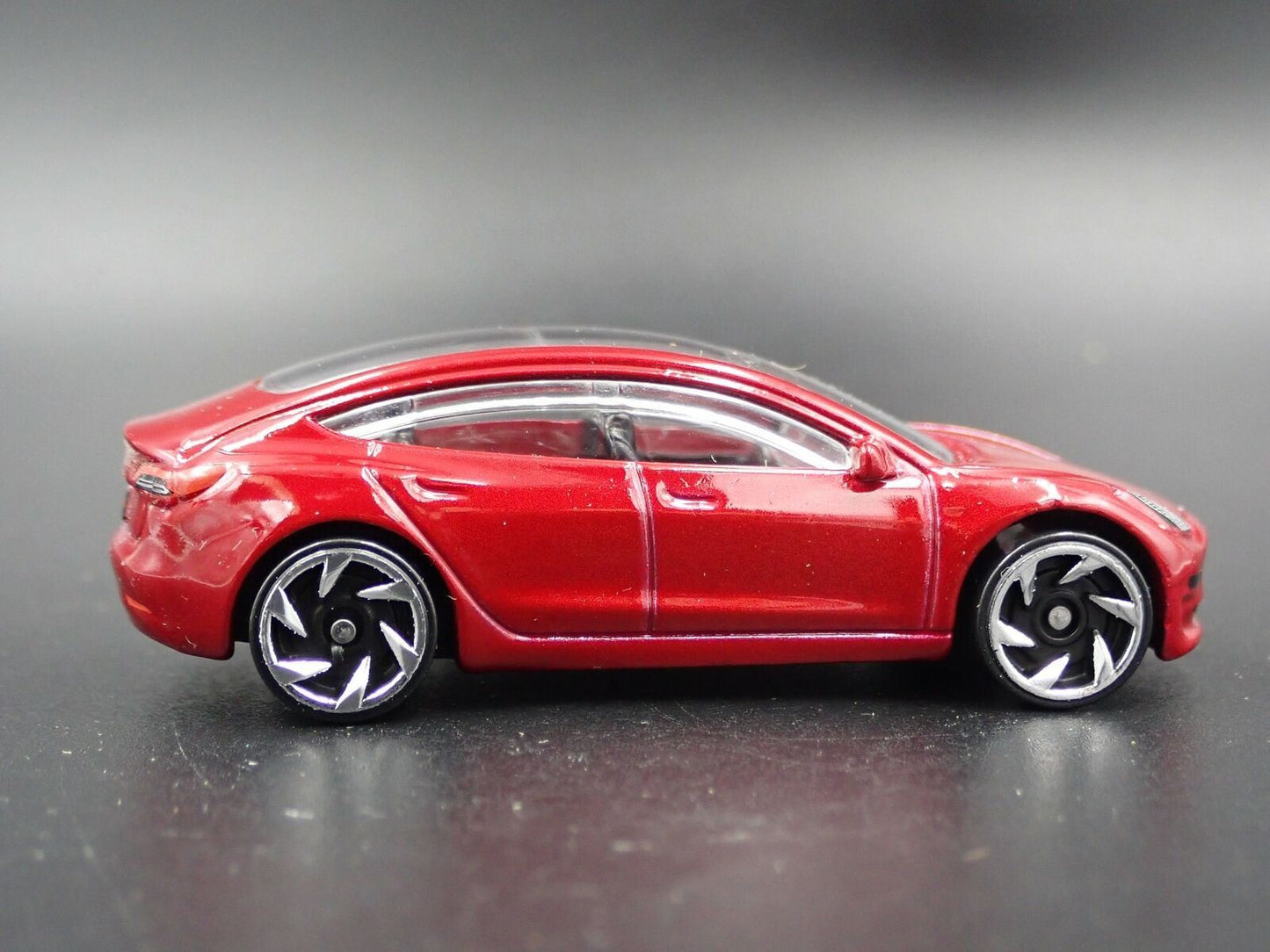 2017-2025 TESLA MODEL 3 RED 1:64 SCALE COLLECTIBLE DIORAMA DIECAST MODEL  CAR
