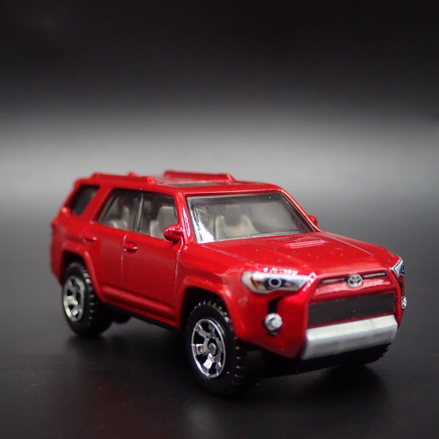 2010-2024 TOYOTA 4RUNNER SUV 1/64 SCALE COLLECTIBLE DIORAMA DIECAST MODEL TRUCK