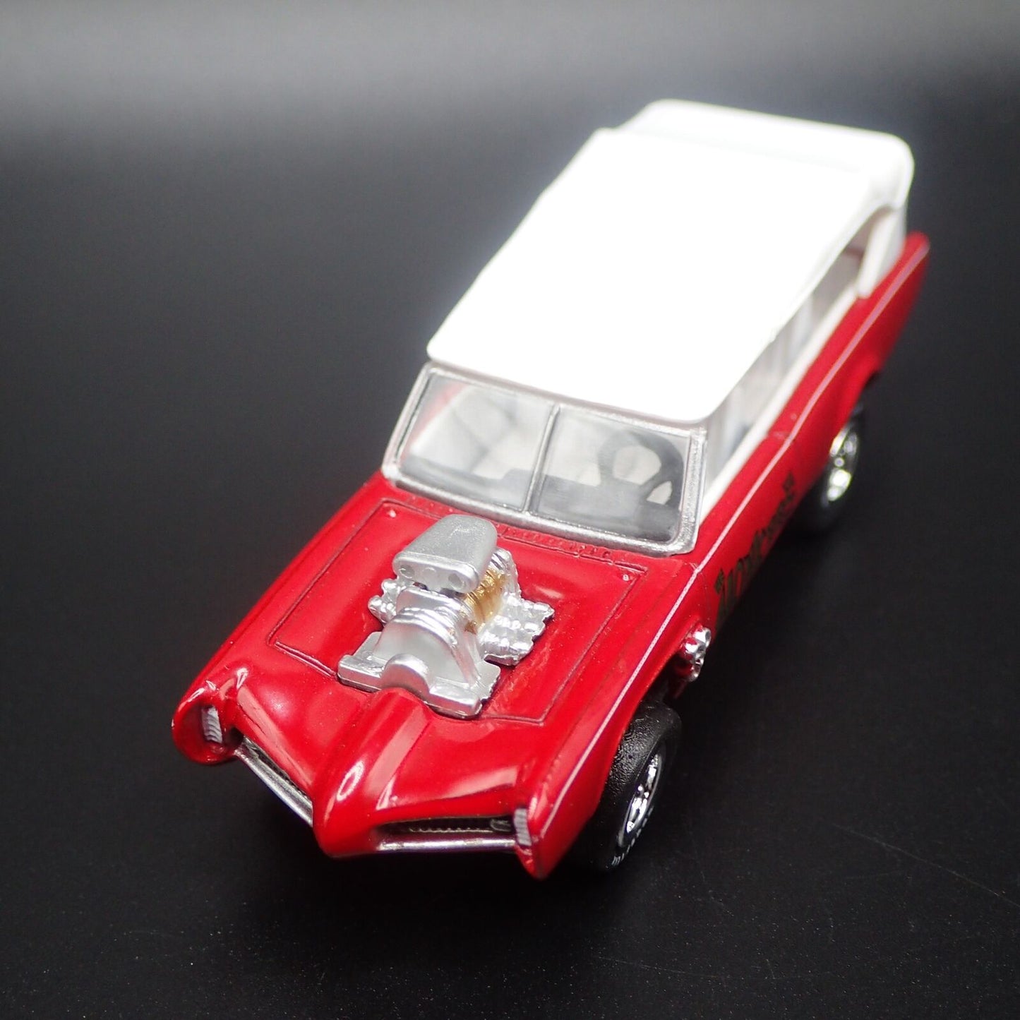 THE MONKEES MOBILE 1966 66 PONTIAC GTO 1/64 SCALE COLLECTIBLE DIECAST MODEL CAR