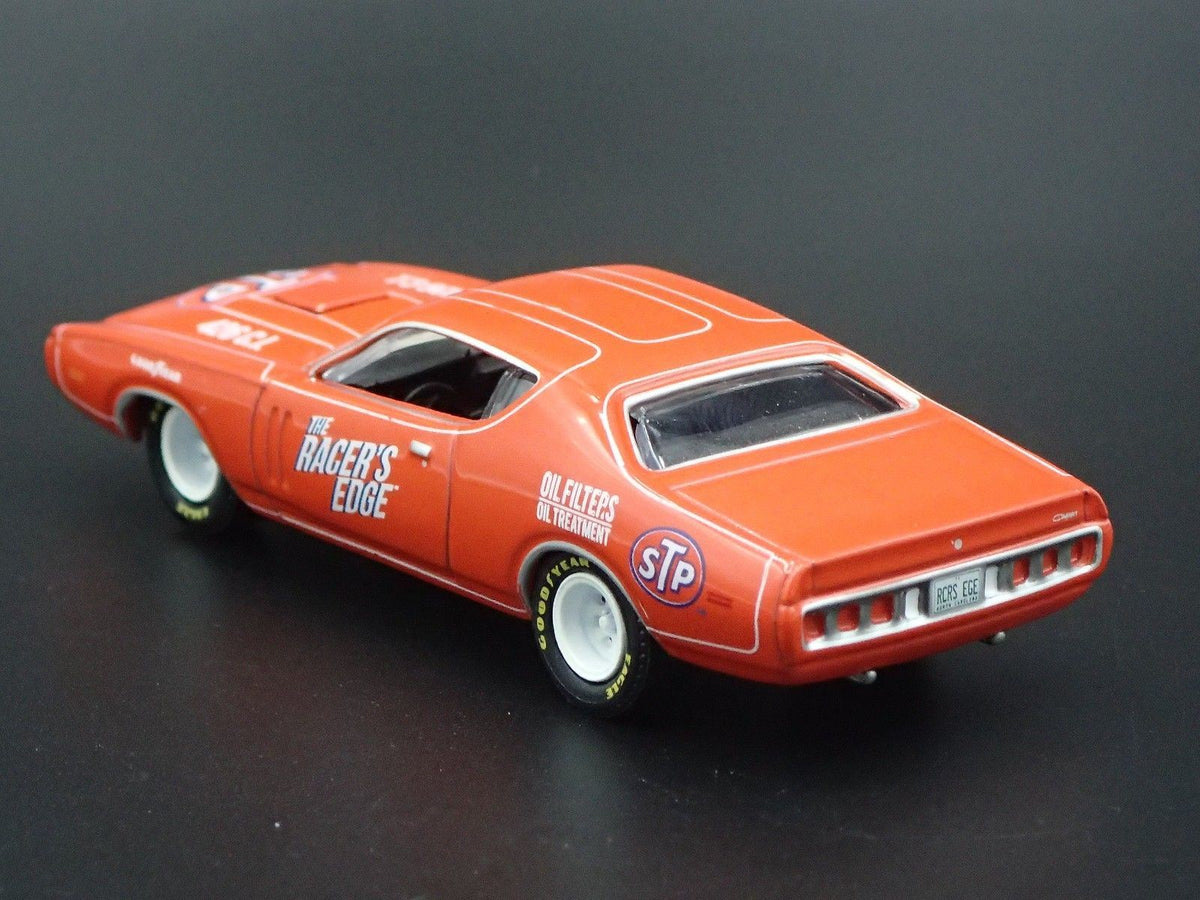 1971 71 DODGE CHARGER STP RARE 1:64 SCALE COLLECTIBLE DIORAMA DIECAST MODEL CAR-Burning Rubber Toy Company