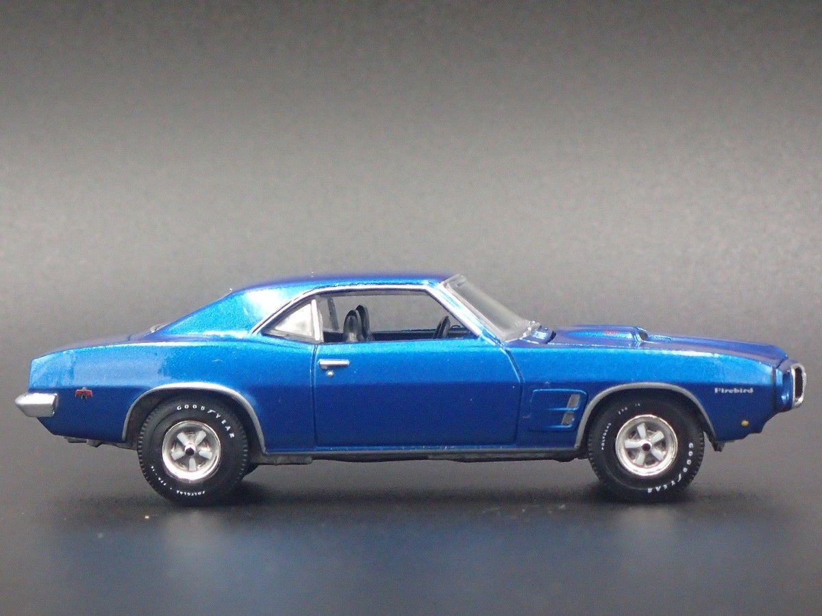 1969 Pontiac Firebird Blue RARE 1/64 DIECAST COLLECTIBLE DIORAMA MODEL CAR-Burning Rubber Toy Company