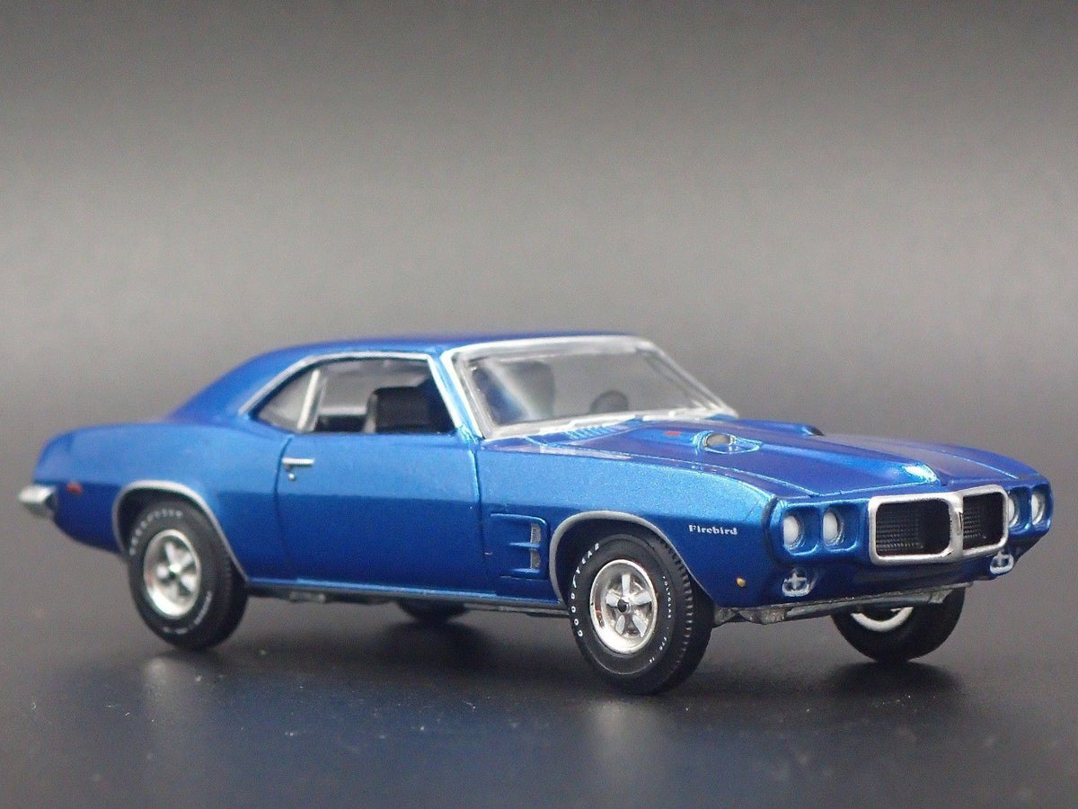 1969 Pontiac Firebird Blue RARE 1/64 DIECAST COLLECTIBLE DIORAMA MODEL CAR-Burning Rubber Toy Company