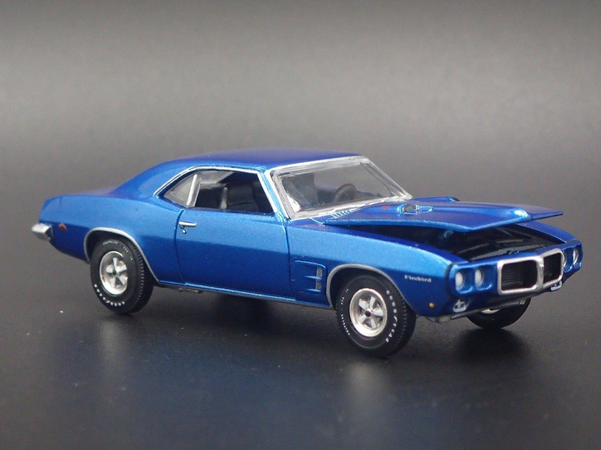 1969 Pontiac Firebird Blue RARE 1/64 DIECAST COLLECTIBLE DIORAMA MODEL CAR-Burning Rubber Toy Company