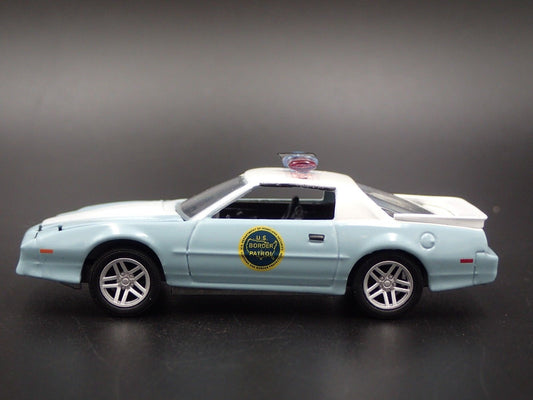 1989 89 PONTIAC FIREBIRD US BORDER PATROL POLICE 1/64 SCALE DIECAST MODEL CAR