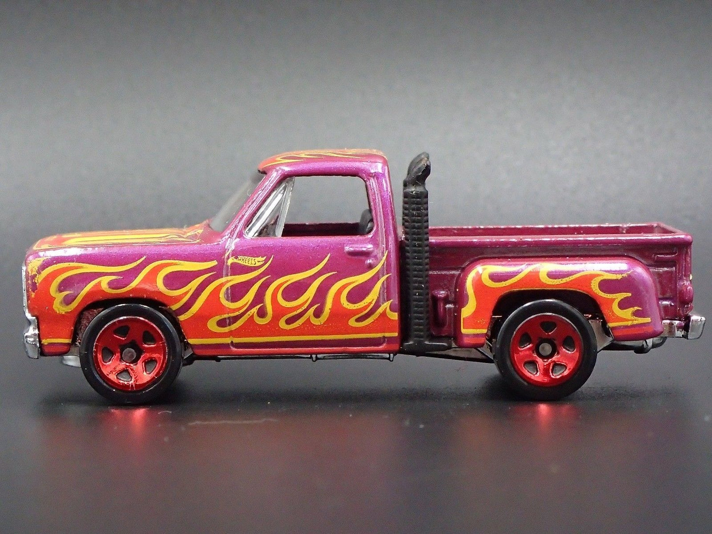1978 78 DODGE WARLOCK PICKUP TRUCK PURPLE 1/64 SCALE DIORAMA DIECAST MODEL CAR