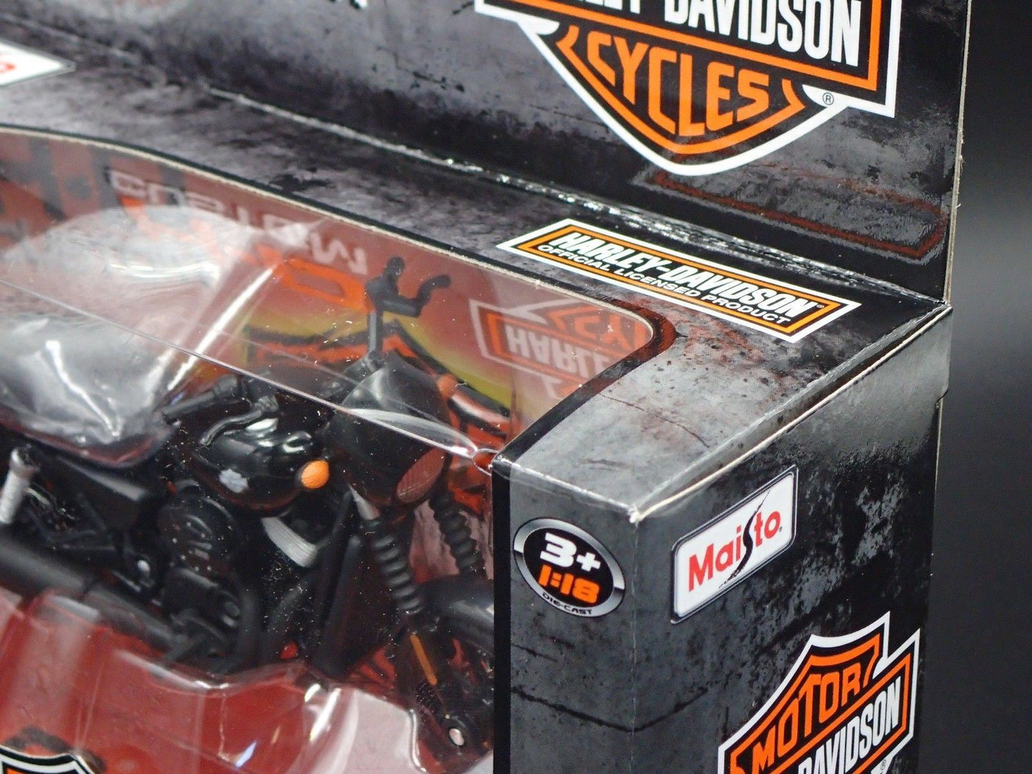 2015 15 STREET 750 HARLEY DAVIDSON MOTORCYCLE MAISTO SERIES 34 1/18 MODEL BIKE