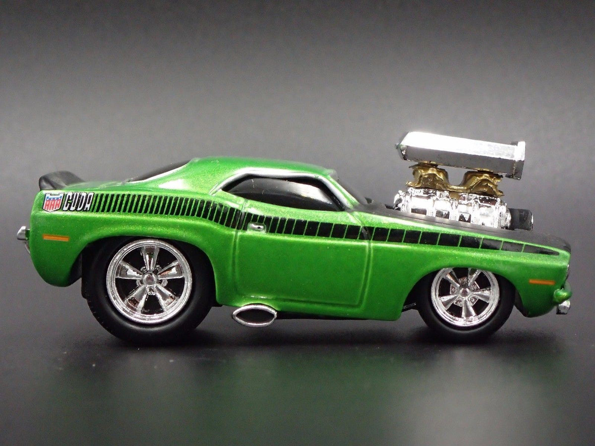 1970 70 PLYMOUTH AAR CUDA RARE 1:64 SCALE LIMITED DIORAMA DIECAST MODEL CAR-Burning Rubber Toy Company