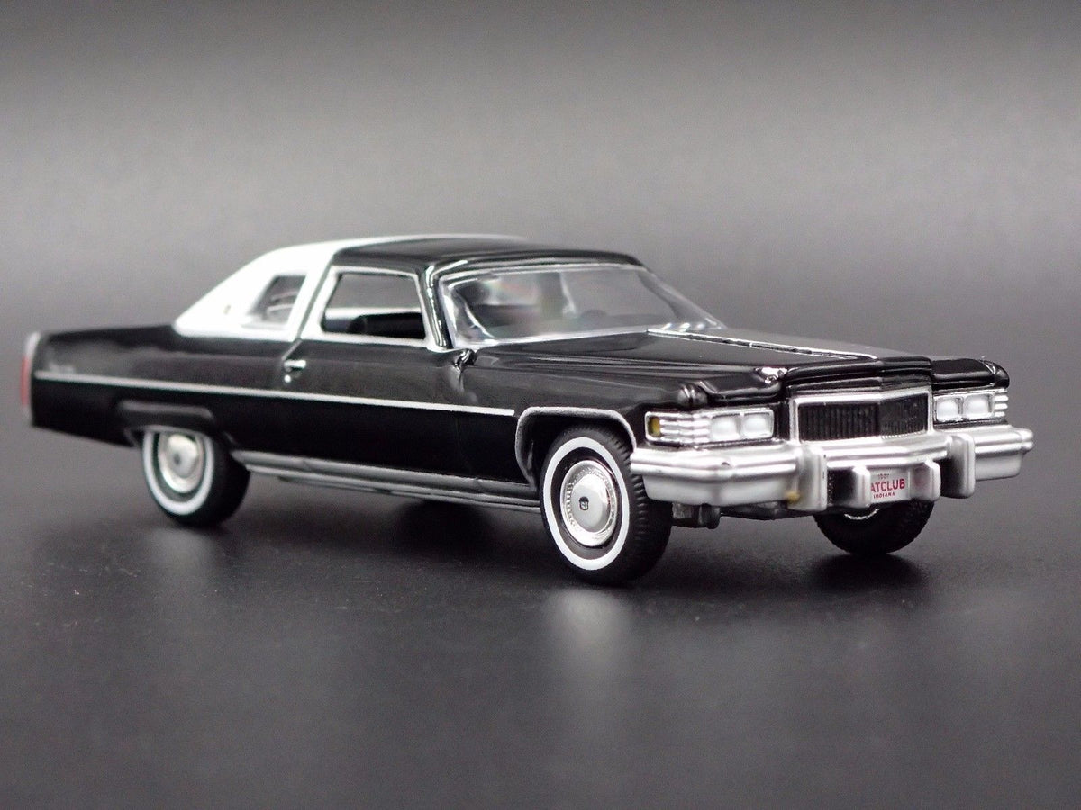 1976 76 CADILLAC COUPE DEVILLE RARE 1:64 SCALE LIMITED DIORAMA DIECAST MODEL CAR-Burning Rubber Toy Company
