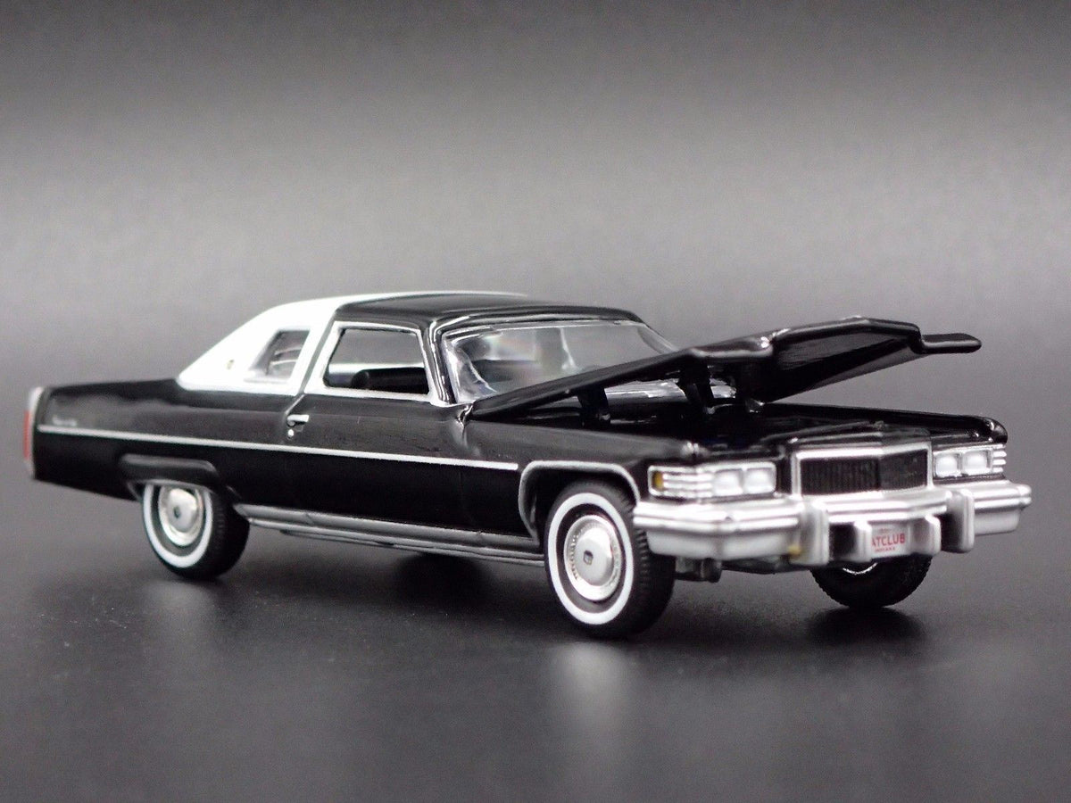 1976 76 CADILLAC COUPE DEVILLE RARE 1:64 SCALE LIMITED DIORAMA DIECAST MODEL CAR-Burning Rubber Toy Company